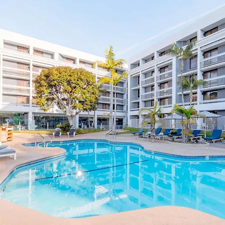 Hotel MDR Marina del Rey- a DoubleTree by Hilton
